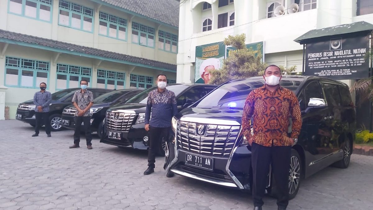 Sewa Alphard Lombok