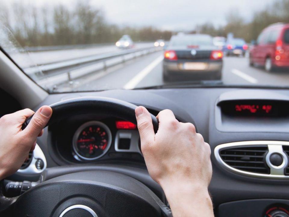 5 Tips Memilih Rental Mobil di Praya Lombok