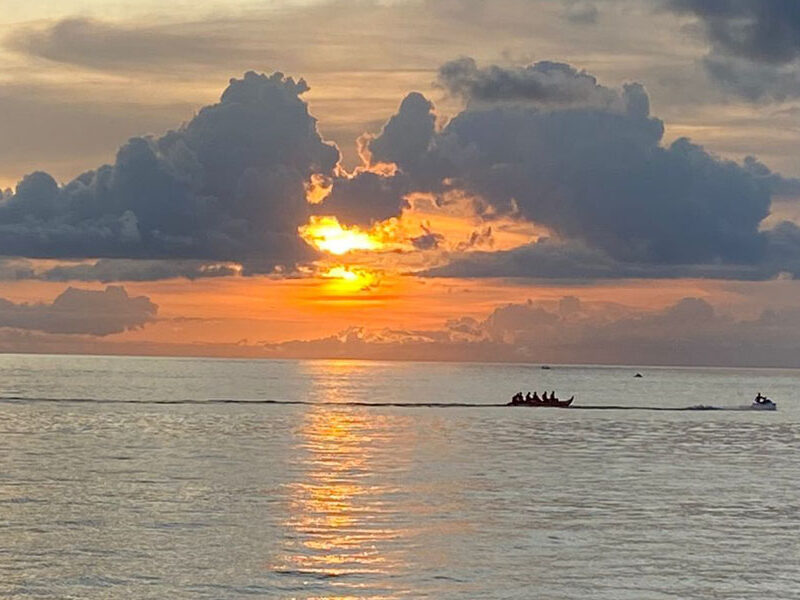 Destinasi Pantai Lombok, pantai kuta lombok, pantai senggigi lombok, pantai mawun lombok