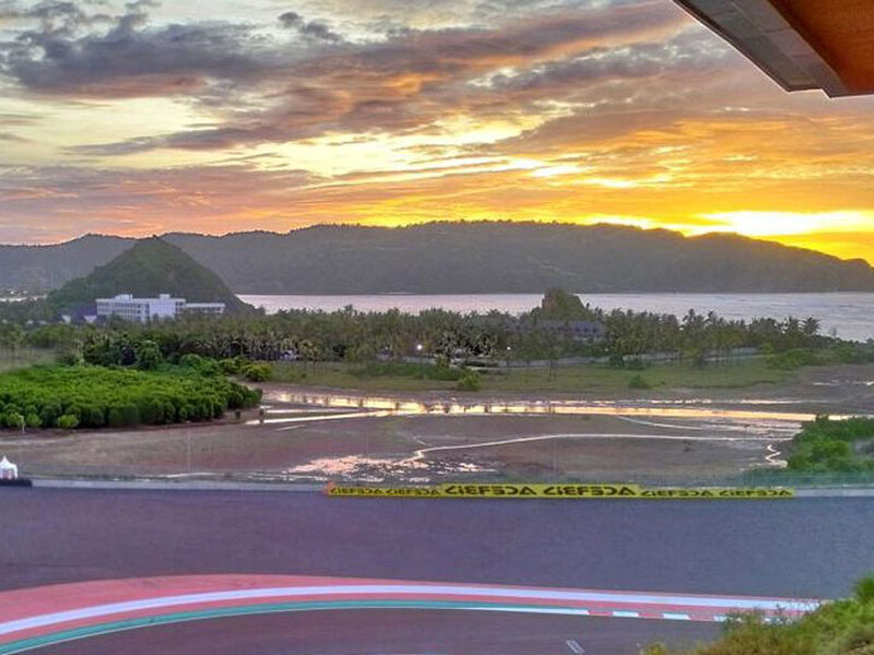 sirkuit mandalika lombok, pulau lombok, moto gp lombok, mandalika international circuit