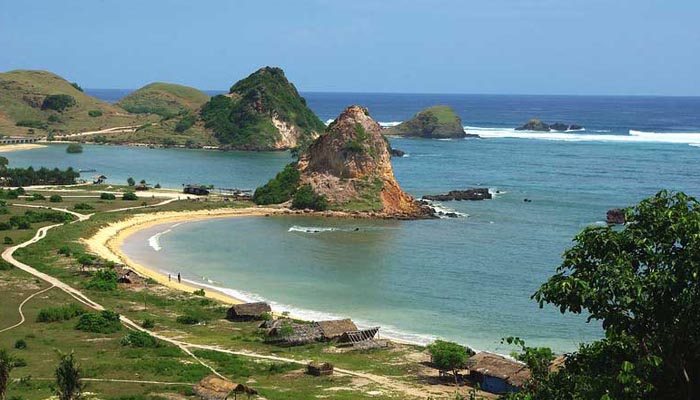 Pesona Kuta Mandalika Lombok