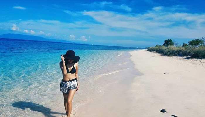 Pesona GIli Bidara Lombok