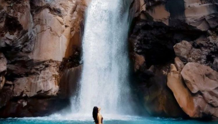 Air terjun DEwi Selendang di Lombok