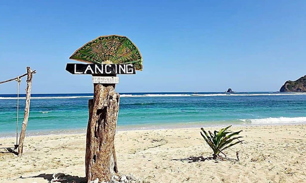 Pantai Lancing Lombok