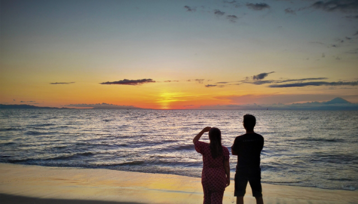 Pesona Pantai Kuranji Lombok