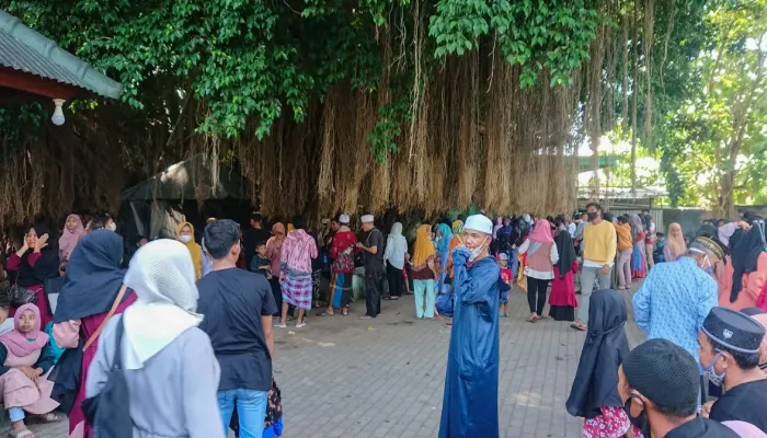 Makam Loang Baloq Lombok