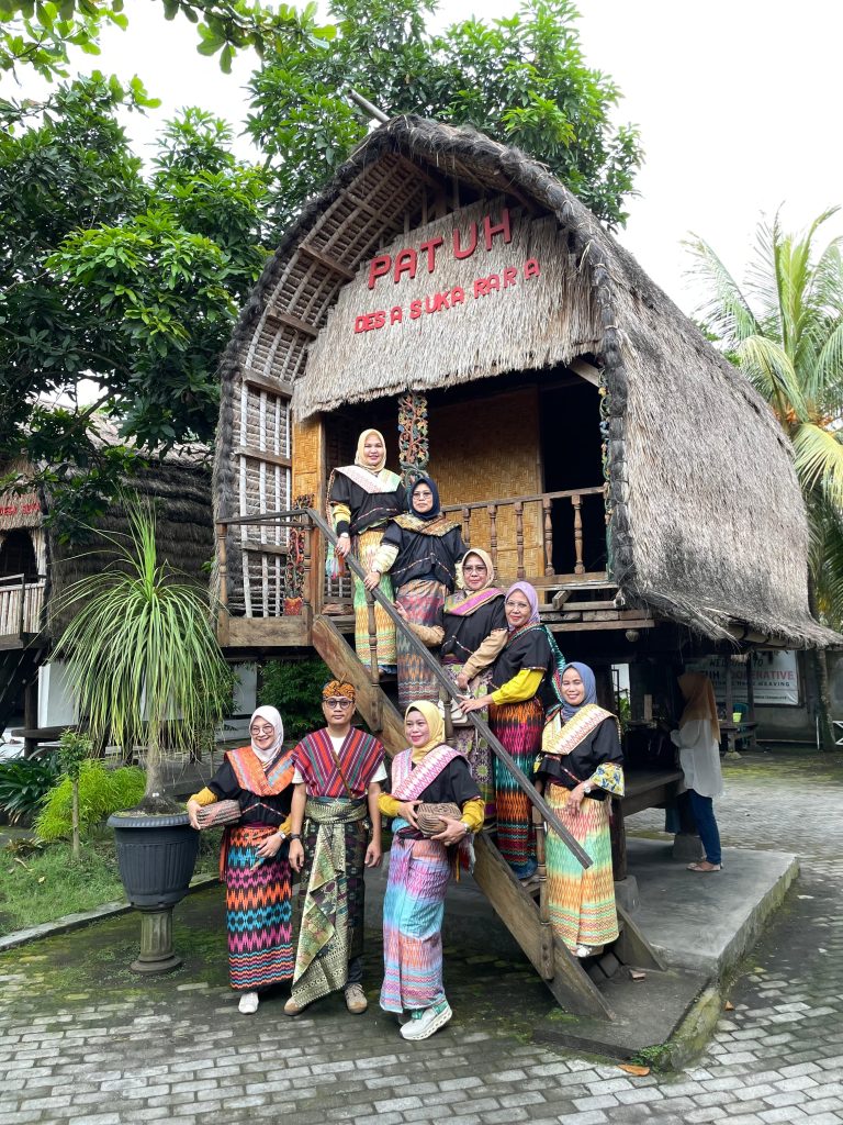 Wisata Desa Sade di Lombok